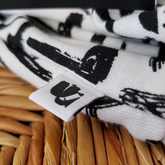 Karl Lagerfeld Logo Sweater Size Large NEW! - Picture 6 of 14